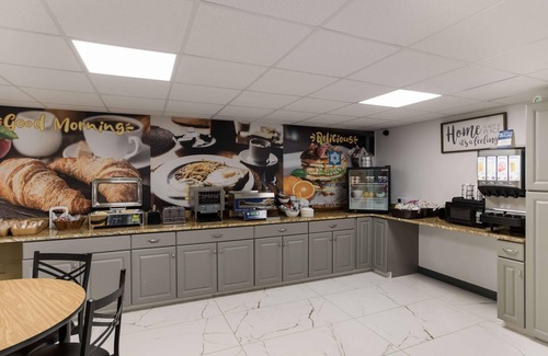 Presque Isle Hotel | SureStay by Best Western Presque Isle