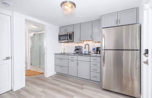 Ocean City Condo | Surf 3 Just off Boardwalk and Beach 1BR 1BA Home
