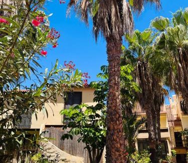 Parque Holandes House | Surf & Chill Bungalow 69, quiet green oasis with community swimmingpool