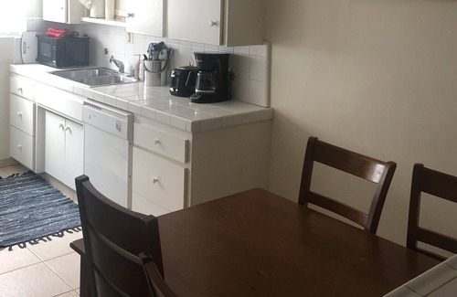 Carpinteria Apartment | Surf, Sun, Sand, steps to Carpinteria Beach #15