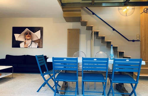 Erdeven House | Surf Trooper House, beach walk behind the dune