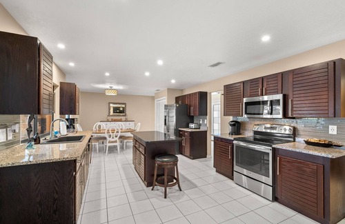 Apollo Beach House | Surfside Beach House | Pvt Pool, Grill, Office