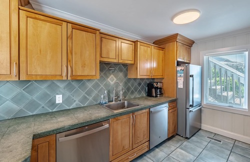 Topsail Beach House | Surfside Cottage | Pet Friendly, Hot Tub, Views!