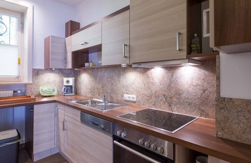 Oberschonau Apartment | Surrounded by a breathtaking mountain scenery central to all destinations.