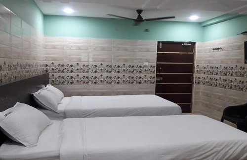 Tiruchanur Hotel | Surya Grand Tiruchanoor Tirupati