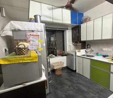 Khar Apartment | Surya kiran: linking road bandra west 3bhk