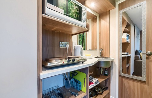 Calthwaite Cottage | SWALLOW, pet friendly, with hot tub in Armathwaite