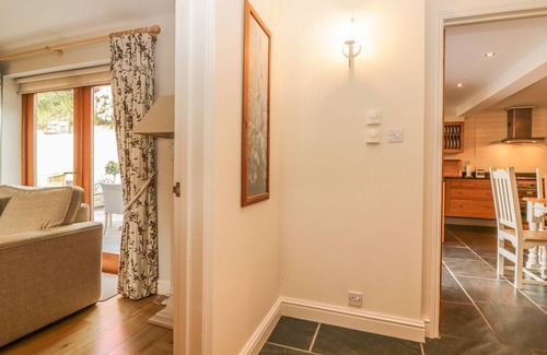 Tuckenhay House | SWALLOWS, family friendly, country holiday cottage in Cornworthy