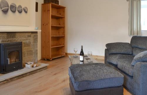 Caergeiliog House | Swallows Nest