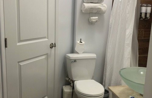 Neponset - Port Norfolk Apartment | Swanky 1 Bedroom unit nr. universities/hospitals/Restaurants/T/Downtown/Seaport