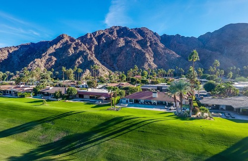 Indian Wells House | SWANKY HOME ON THE GOLF COURSE INDIAN WELLS COUNTRY CLUB Permit #VV-0024