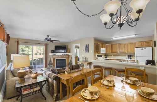 Breckenridge Condo | Swans Nest Villa 1304 - Free SkyCard Activities