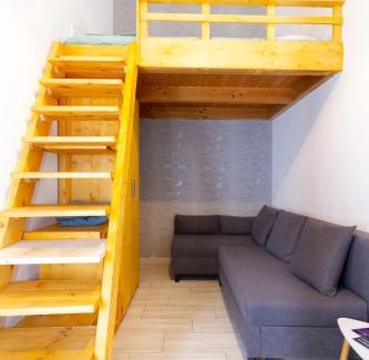 Belso-Ferencvaros Apartment | Swarz's Downtown Apartment by NW
