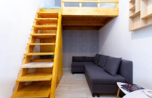 Belso-Ferencvaros Apartment | Swarz's Downtown Apartment by NW