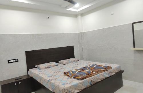 Bhongir Hotel | SWASTIK STAY AC and Non Ac Rooms