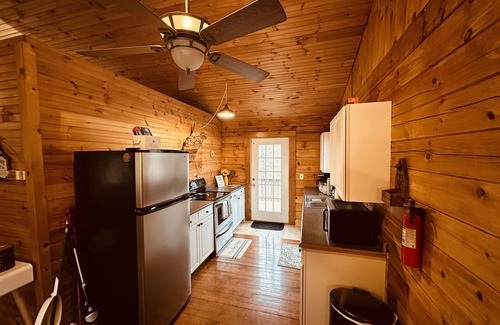 Canvas Cabin | Sweet as Honey - Log Cabin