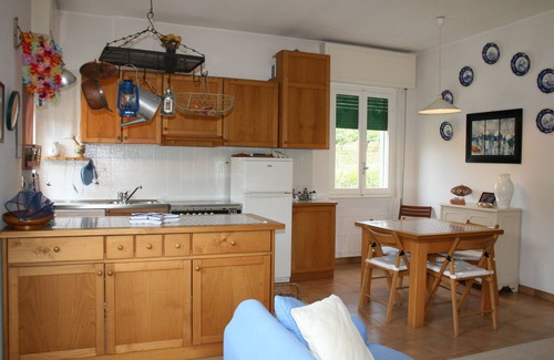 Celle Ligure Apartment | SWEET BLUE, a small blue-sea paradise in a green oasis
