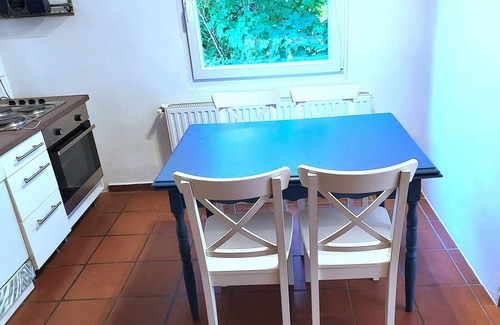 Svabhegy Apartment | Sweet home in Budapest with view to the Buda hills and private parking