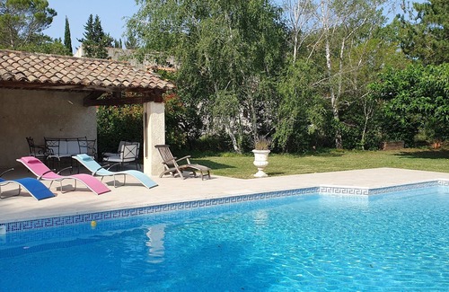 Saint-Cannat Villa | Sweet home in Provence ! Ideal for family or friendly gatherings!