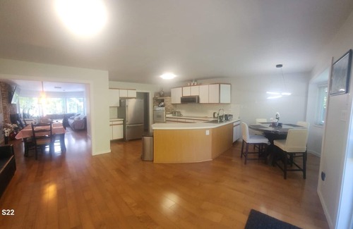 Madeira Park House | Sweet home on Sunshine Coast