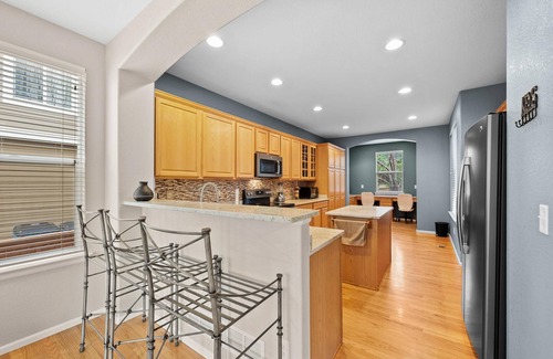 Commerce City House | Sweet open home ready for a family to enjoy