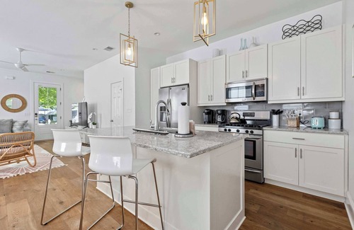 Mount Pleasant House | Sweet Retreat, Old Village, 5 mins to Dtwn