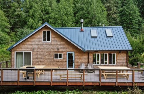 Cloverdale Cabin | Sweet Root Hollow Retreat