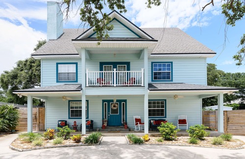 Vilano Beach House | Sweet Sandcastle Vacations: A Luxury Beach Getaway!