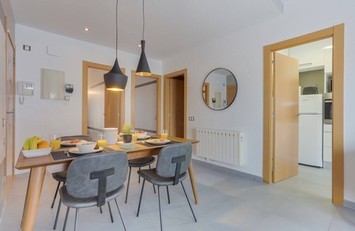 Hostafrancs Apartment | Sweett | Callao VI - Two Bedroom Apartment, Sleeps 4