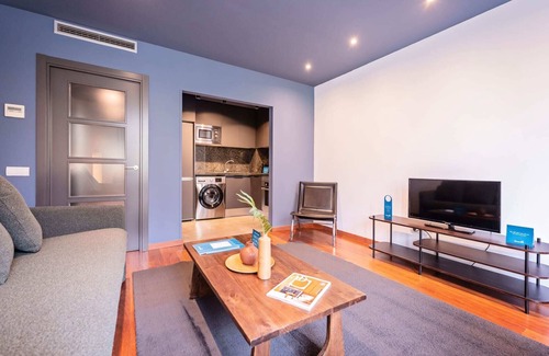Esquerra de l'Eixample Apartment | Sweett | Roma 2B - One Bedroom Apartment, Sleeps 4