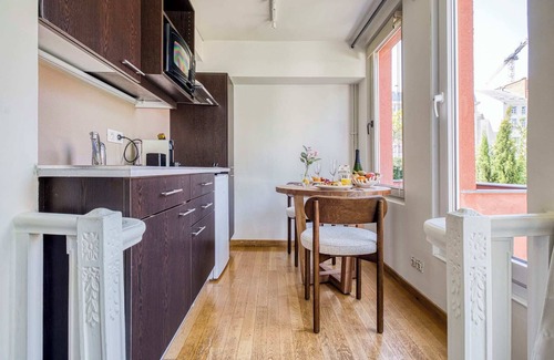 Upper Town Apartment | Sweett | Studio with Garden View C-01