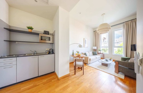 Upper Town Apartment | Sweett | Suite Mas A-42