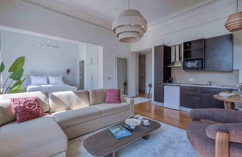 Upper Town Apartment | Sweett | Superior Studio C-22