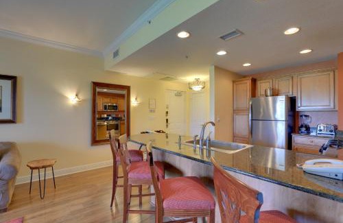 Reunion Apartment | Swim, Golf and Relax Family-Friendly Reunion Escape