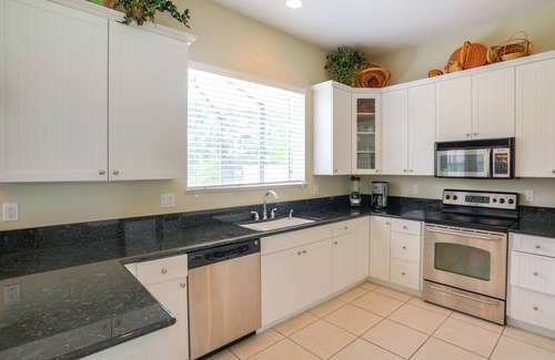 Port Saint Lucie House | Swim & Golf: Family Home 2 Mi to Clover Park!