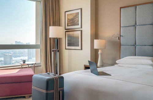 Al Muraqqabat Hotel | Swissotel Al Ghurair