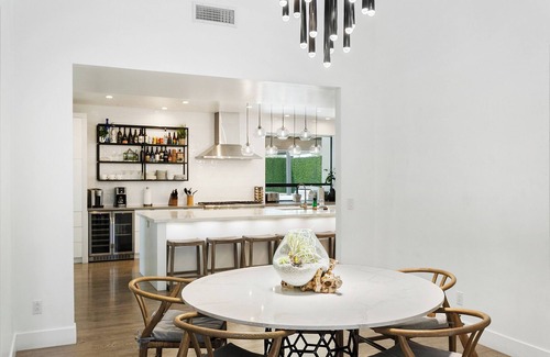 Equestrian Manor House | SWSS - ModernCompound - Guests Love It! Private Pool Hot Tub Putting Green