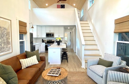 Tracy City House | Sycamore Shores - Lakefront Home