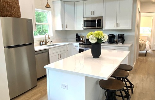 Tracy City House | Sycamore Shores - Lakefront Home