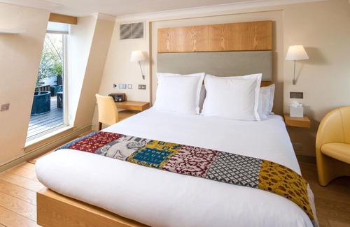 Chelsea Hotel | Sydney House Chelsea