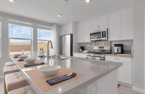 Desert Hot Springs House | Sylvanus XII Newly Updated Home
