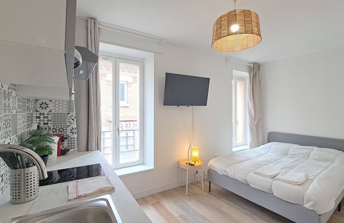 Jamin Apartment | Syracuse - Studio Lumineux