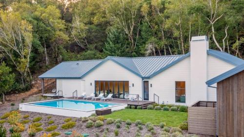 Sonoma Villa | Syrah by AvantStay Hilltop Haven in Sonoma Private Pool Patio