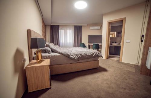 Mladenovac Hotel | SZUR Home