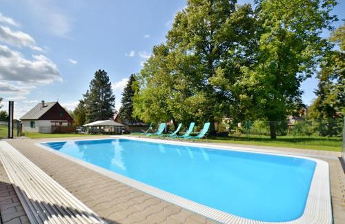 Cerny Dul Ski Chalet | Třicítka na Šťastném kopci
