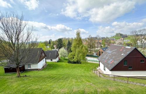 Cerny Dul Ski Chalet | Třicítka na Šťastném kopci