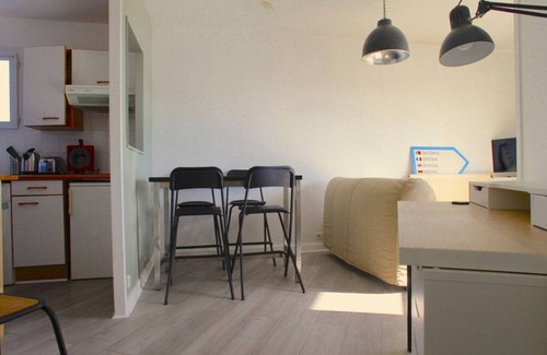 La Rochelle Apartment | T1 bis apartment with balcony near La Rochelle beach