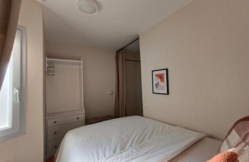 Arcangues Apartment | T1 Bis avec piscine vue golf et montagnes