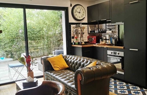 Ramonville-Saint-Agne Apartment | T1 bis neuf calme tout confort belle terrasse sans vis-à-vis, 2 voyageurs