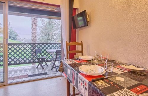 Barbotan-les-Thermes Apartment | T1 Bis rénové à Barbotan avec balcon et parking - FR-1-841-22
